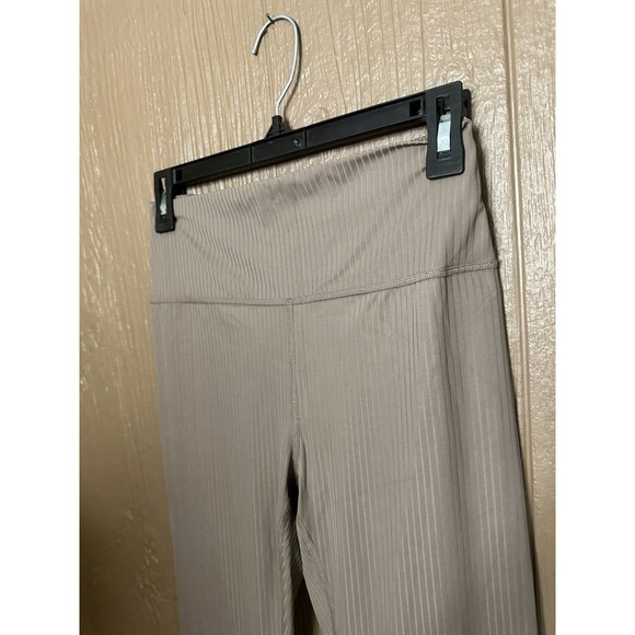 Prana Luxara Rib Flare‎ Cropped Leggings Carob Size Medium Ribbed Casual Light - Picture 3 of 7